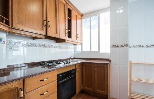 Lovely, new, bright 3 mins to beach apt 105 sq meters - Photo 11