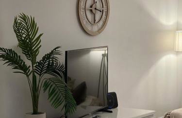 Spacious 2 Bed, 2 Bath Apartment by MCF - Foto 13