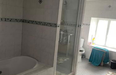 F1 Centre Historique Saint Valbert - Foto 7