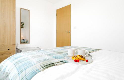 2BR Flat Near City Centre with Free Parking - Foto 31