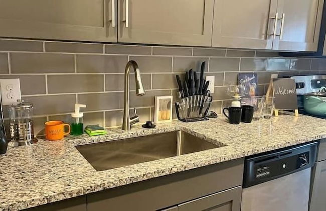 Sexy & Sensual 1BR Escape - Foto 8