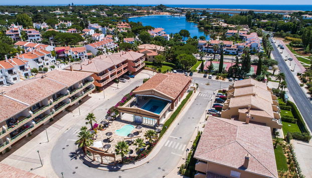 Lakeside Country Club - Photo 5