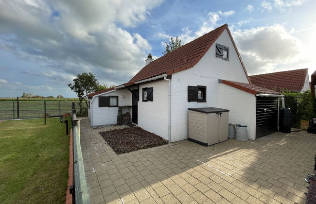 V54 - with parking - Photo 19