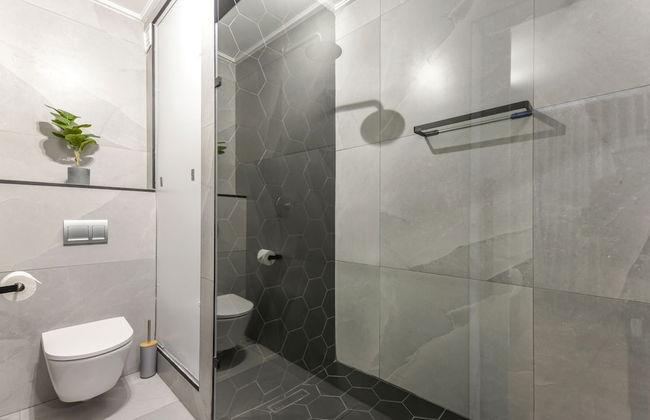 Westpoint 64 - Photo 16