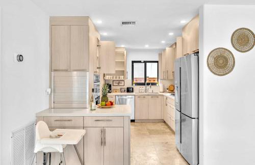 Tropical Oasis With heated pool 10 mins airport & 5 mins Beach - Foto 25