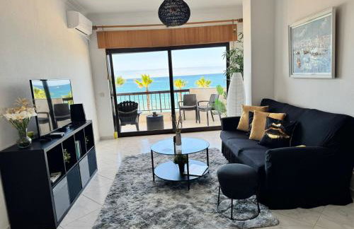 Adrimar - Beachfront Sea View 2BR Apartment in a prime location - Foto 3