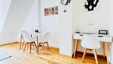 Schöne & gemütliche Wohnung direkt am Bahnhof - Foto 3