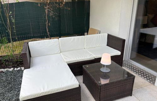 Retro-chic elegance with terrace near tramway - Foto 19