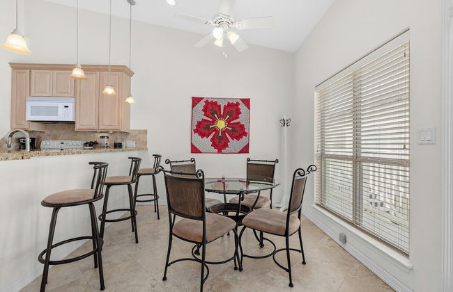 Large Family Condo Close to the Beach With Pool! - Foto 21