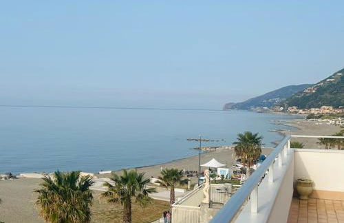 Attico una finestra sulle Isole Eolie - Foto 7