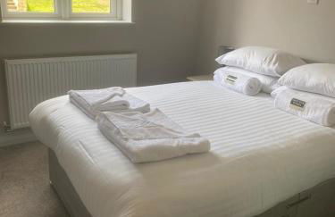 Amber Lodge with private hot tub - Foto 19