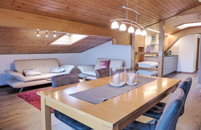 2 bedroom Apartment in Brienz - Photo 9