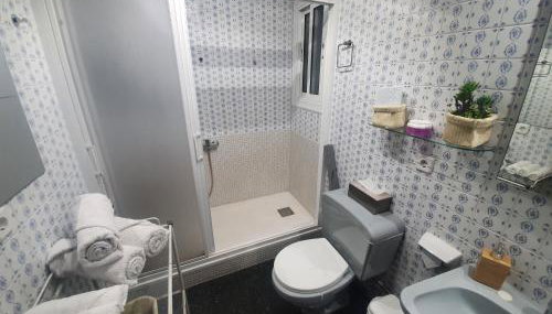 Josep Tarradellas 80 - Foto 5, towels, Shower