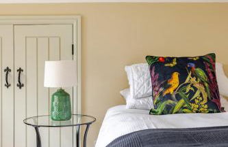 Spacious farmhouse with stunning valley views - Foto 20