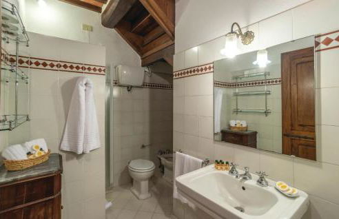 Nice Apartment In Cortona Ar With Wifi - Foto 15