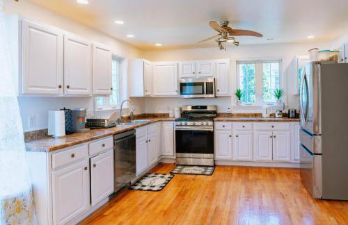 Modern Getaway By The Sea - Foto 21