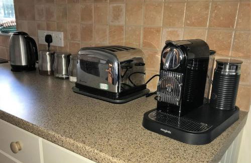 Bramble Cottage - Luxury Holiday Cottage - 4 Beds 3 Baths - Parking - Beach 1 Mile - Fenced Child & Dog Friendly - EV Chrger - Foto 8