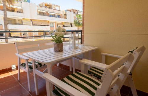WintowinRentals Terrace, Pool, Parking in Cala del Moral - Photo 8