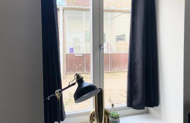 Stylish 2-Bed Home Near A11 - Foto 14