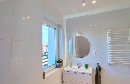 Przystanek Osłonin- całoroczny dom na wynajem - Foto 8