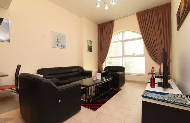 OYO Home 2351BHK Capitol Tower DIC - Photo 18