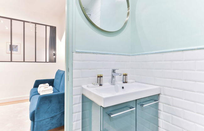 Appartement in the Heart of Paris Nation/charonne - Photo 12