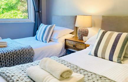 Looe with a View - Entire apartment with FREE allocated parking - Foto 10