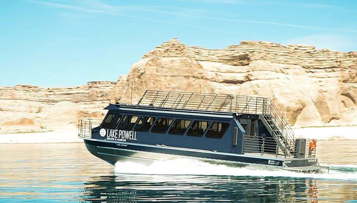 Giro in barca sul lago Powell