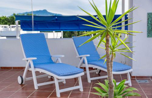 Andalusian Elegance apartment in El Paraiso with 360 views over Sea and Mountains - Photo 14