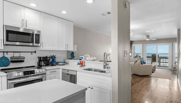 Blue Marlin by Avantstay Beachfront w Views Pool Access Beach Chairs - Foto 5, Habitación