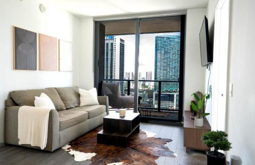 Downtown Miami 2BR Retreat - Walk to Bayside & Port - Sleeps 6 - Foto 3