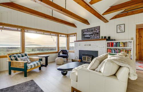 Private 3-Acre Beach! Family Retreat in Freeland - Foto 4