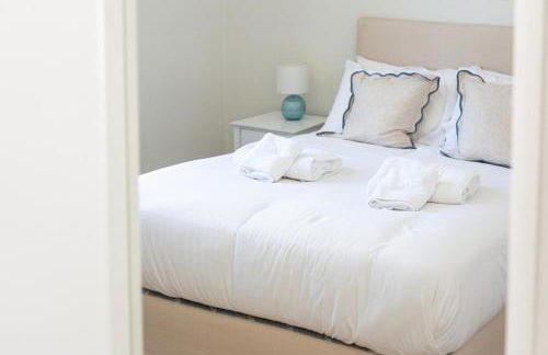 5 Bed Seaside Property with Garden , Parking and Games Room - Foto 30