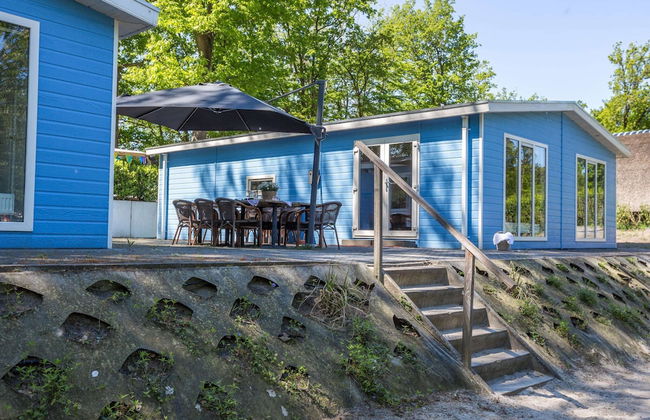 Beautiful House With Sandy Beach, Near Giethoorn - Foto 1