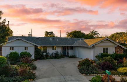 Goleta Getaway by Avantstay Private Backyard, 1.5mi to the Beach! - Foto 85