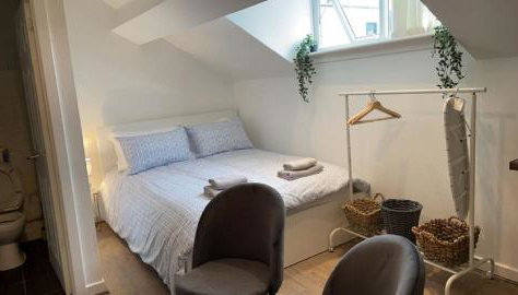 CityNights Studios with Free Parking - Foto 5