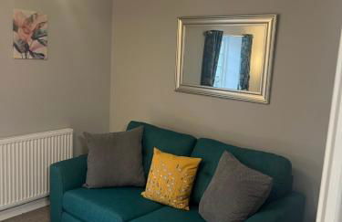 3 bed flat 10 mins to Alton Towers Sleeps 6-8 people - Foto 14