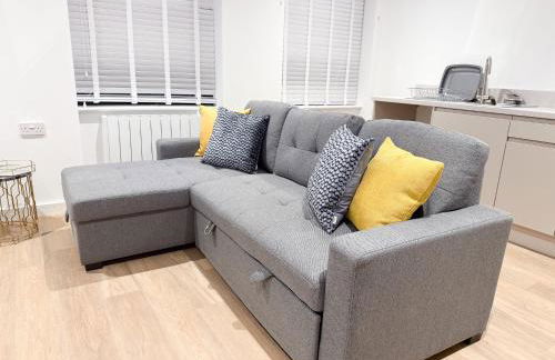 Spacious Modern 1 Bed Apartments in St Neots - Perfect for Contractors & Professionals - Free Parking - WiFi - Fully Equipped Kitchen - Smart TV Ideal for Work Stays and Long Projects - Foto 28