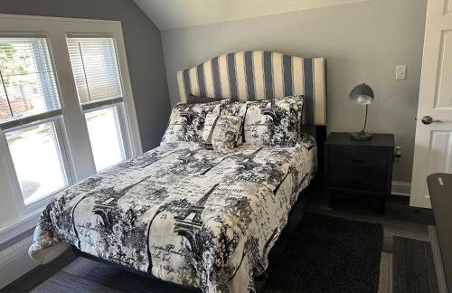 Rockford IL 2BD Upper Queen Bed, Patio & Fast WiFi - Foto 28