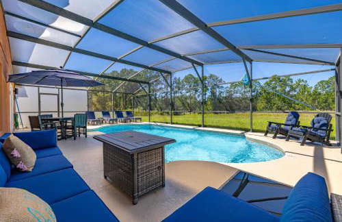 654- Newly Renovated Fabulous 4-Bedroom Pool Home in Watersong Resort, Game Room, Theater Room and More - Foto 62
