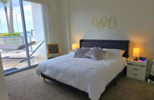 Luxury 2BR in Downtown Fort Myers Pool & Terrace - Foto 7