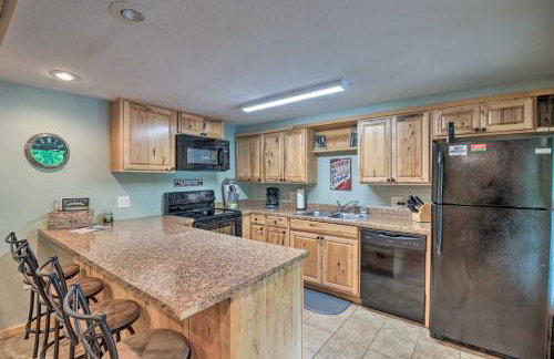 Expansive Cotter Cabin on White River with Deck! - Foto 28