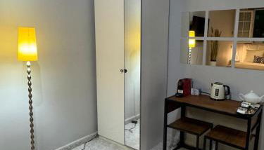 Basement Apartment Studio - Photo 4