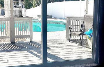 Palm Harbor Waterfront with pool & Game room - Foto 12