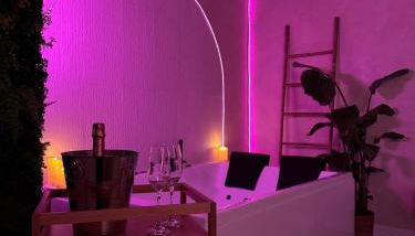 Suite Bali Love - Love Room - Jacuzzi - Foto 5