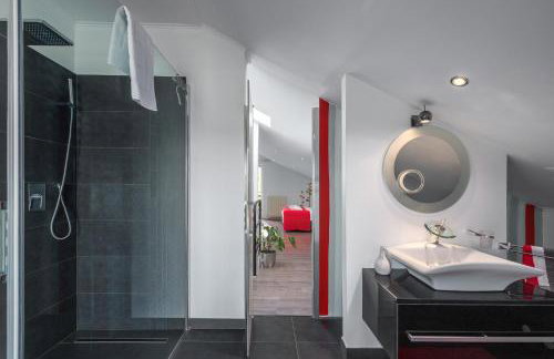 Villa Bella, villa with heated Pool - Foto 27