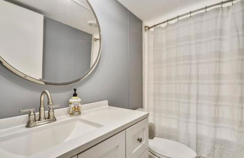 The Farmer's Cottage at Kings Crossing - Foto 8