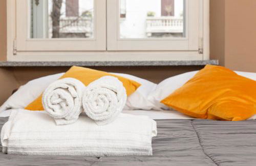 ArtStay - Exclusive Apt, Free Parking, Metro, Tram - Foto 33