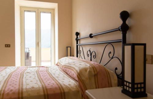 TERRAZZA PANORMICA PICINISCO, 3 CAMERE, 2 BAGNI CASA VACANZE COLLEPOSTA uno - Foto 18