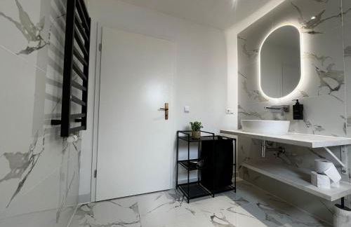 105 Quadratmeter Apartment, Parkplatz, kinderfreundlich, 6 Personen, WIFI, vollausgestattete Küche, - Foto 22